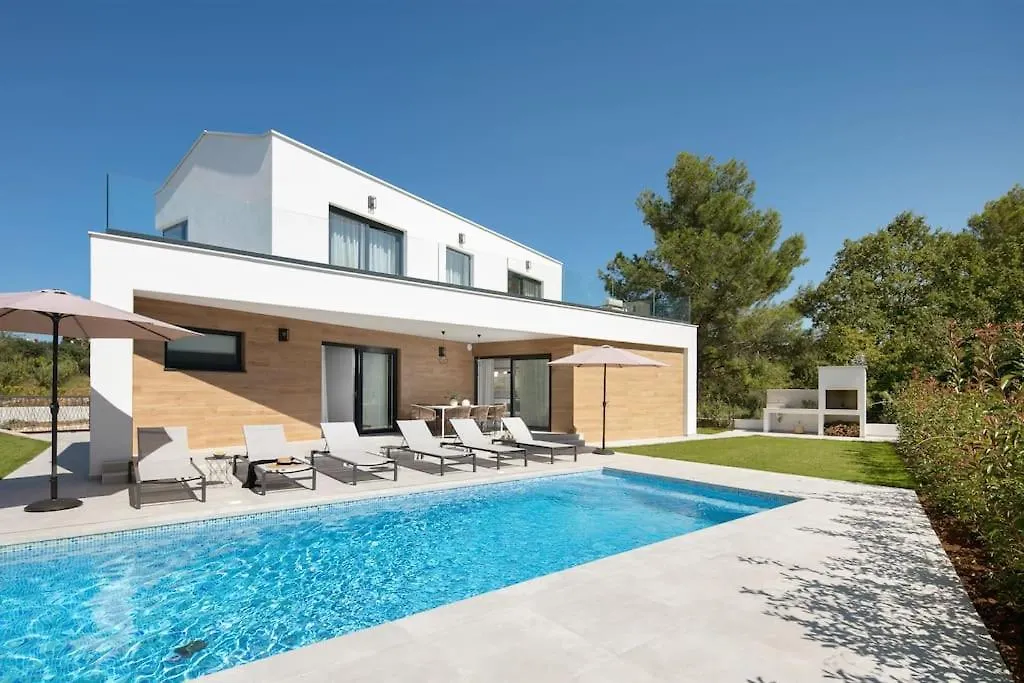 Moderne Luxusvilla Mali Dvor Mit Pool 500M Am Meer In Porec Tar-Vabriga